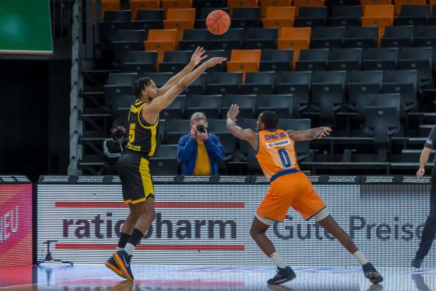 图拉姆的崛 图拉姆的崛