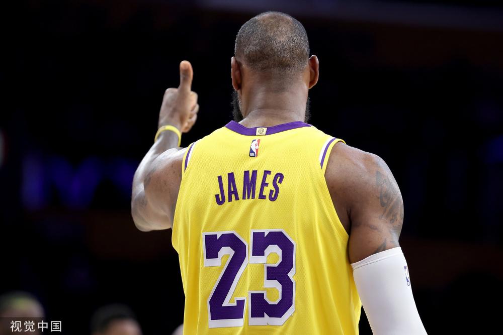 在对阵篮网 在对阵篮网