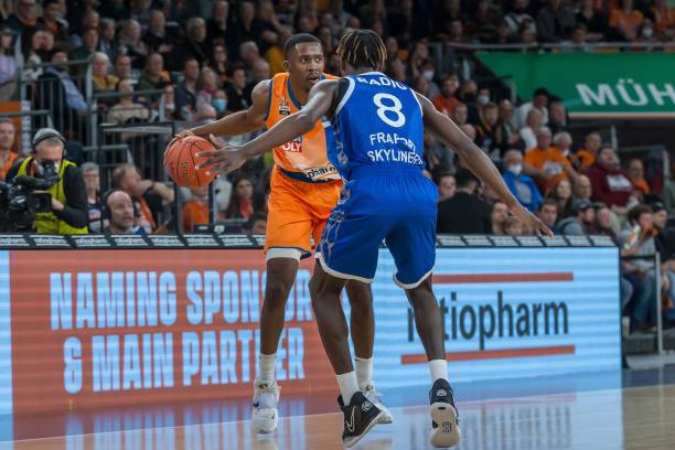 你需要我继 你需要我继